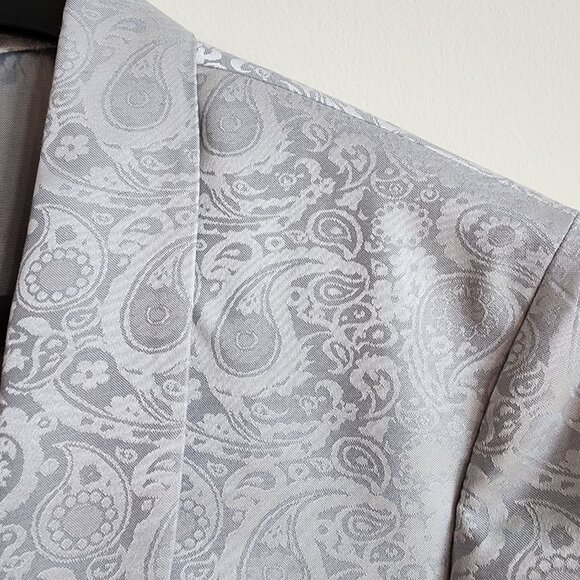 36L Dinner Jacket Silver Gray Shawl Lapel Skinny Fit Long New Jos A Bank Paisley - Picture 8 of 17